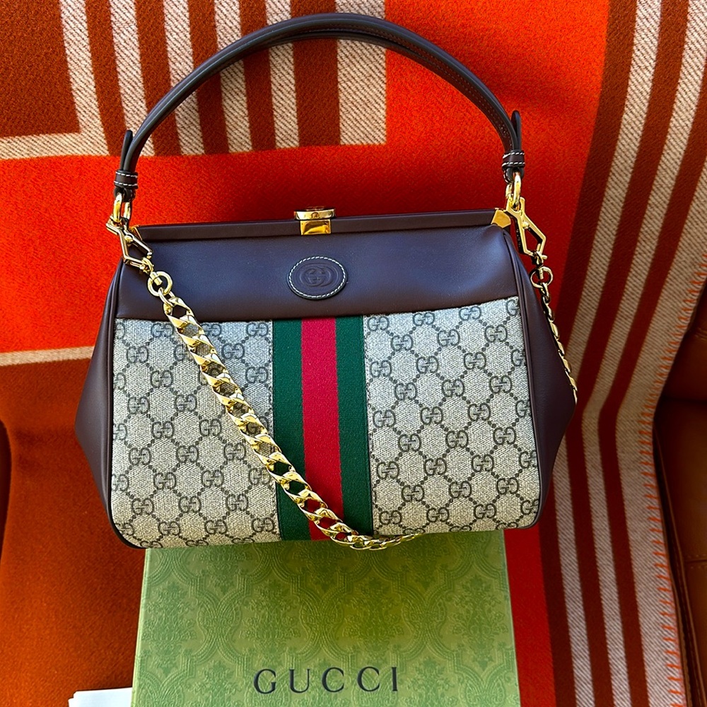 NEW GUCCI GG SHOULDER BAG W/ CHAIN NIIB - Picture 7 of 15